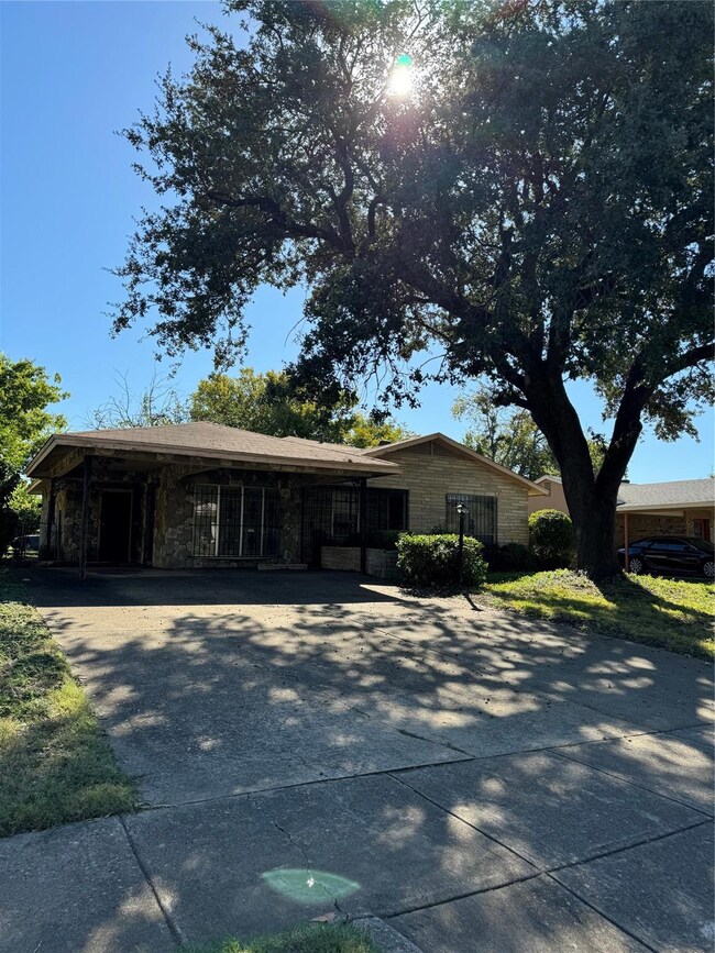 View of ranch-style home
