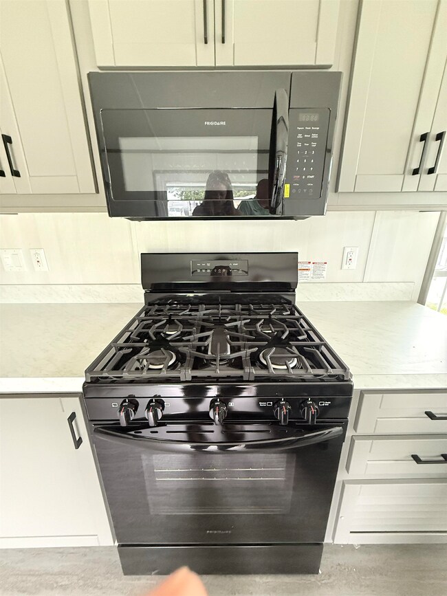 1 Alburg Rv Resort unit C6, Alburgh, VT 05440 - photo 6