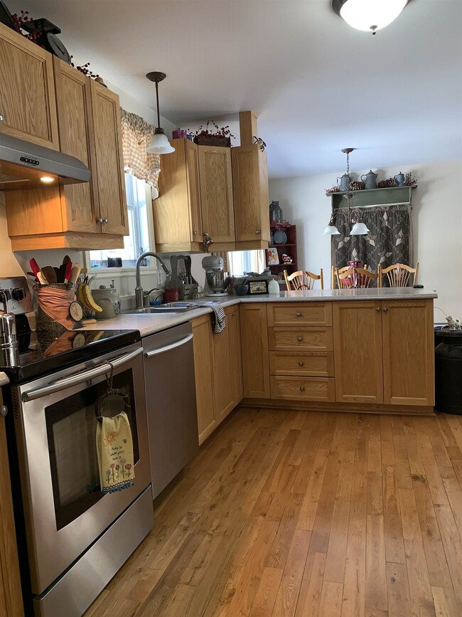 600 Deer Meadow Rd, Webster, NH 03303 - photo 5