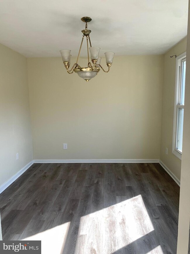 1703 Addison Rd S, District Heights, MD 20747 - photo 4