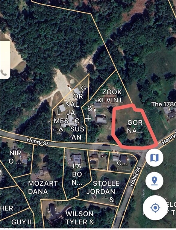 150 Henry St, Uxbridge, MA 01569 - photo 2