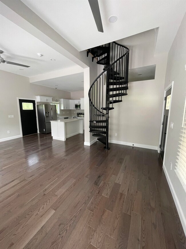 99 Main St unit A, Sandown, NH 03873 - photo 3