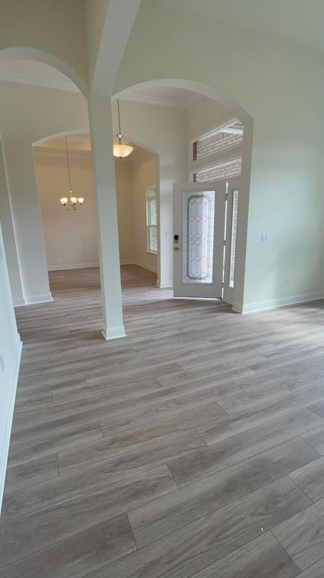 477 club house dr foyer dinning media