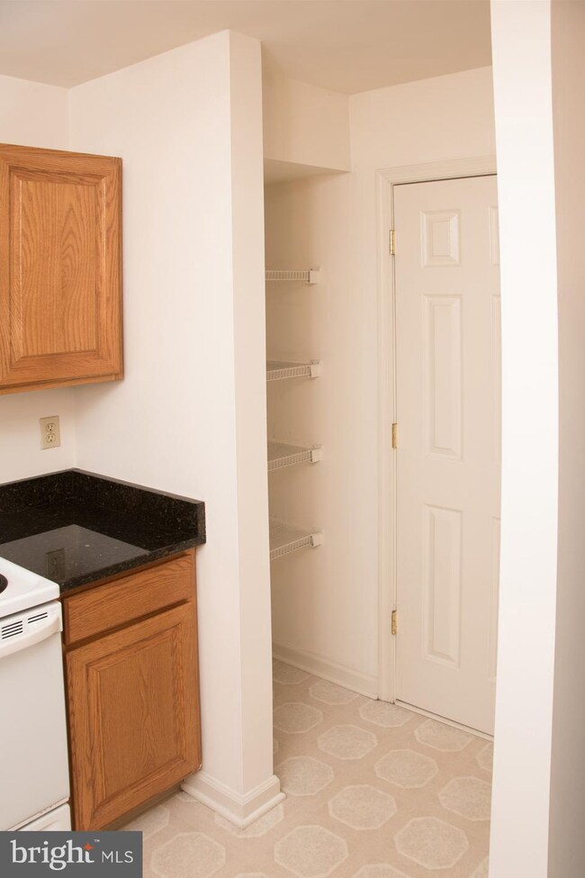 230 S Line St, Lansdale, PA 19446 - photo 7