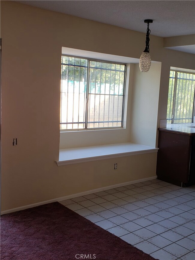 5025 Cambridge Ave, San Bernardino, CA 92407 - photo 5