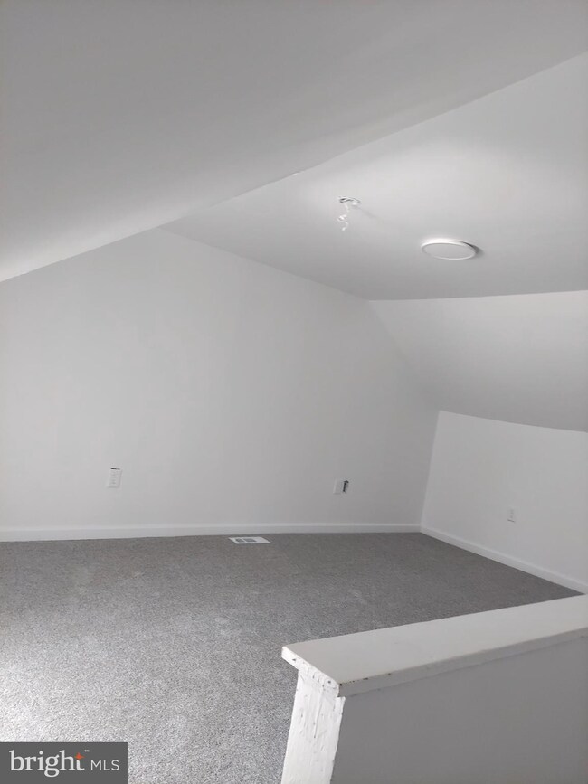 646 Salem Ave, York, PA 17401 - photo 3