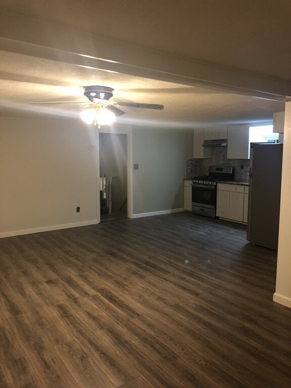 72 Hood St, Lynn, MA 01905 - photo 2