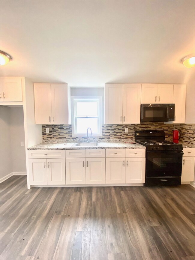 4603 Cottage Place unit 1, Union City, NJ 07087 - photo 5