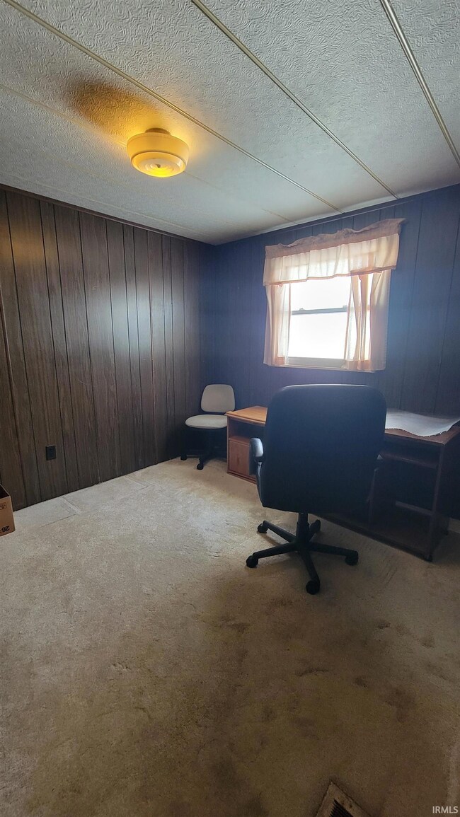 213 E Taylor St, Sims, IN 46986 - photo 4