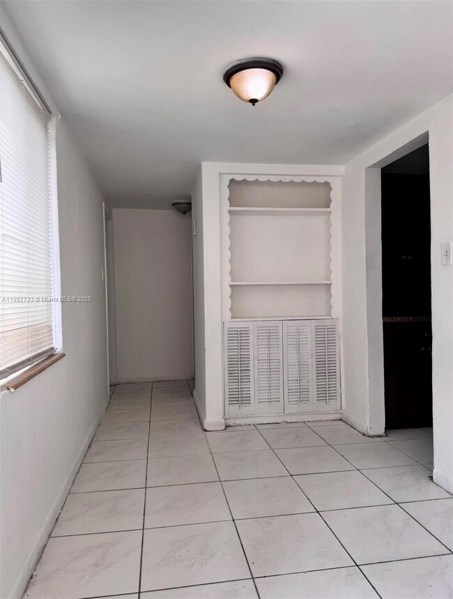 550 NW 118th St, Miami, FL 33168 - photo 6