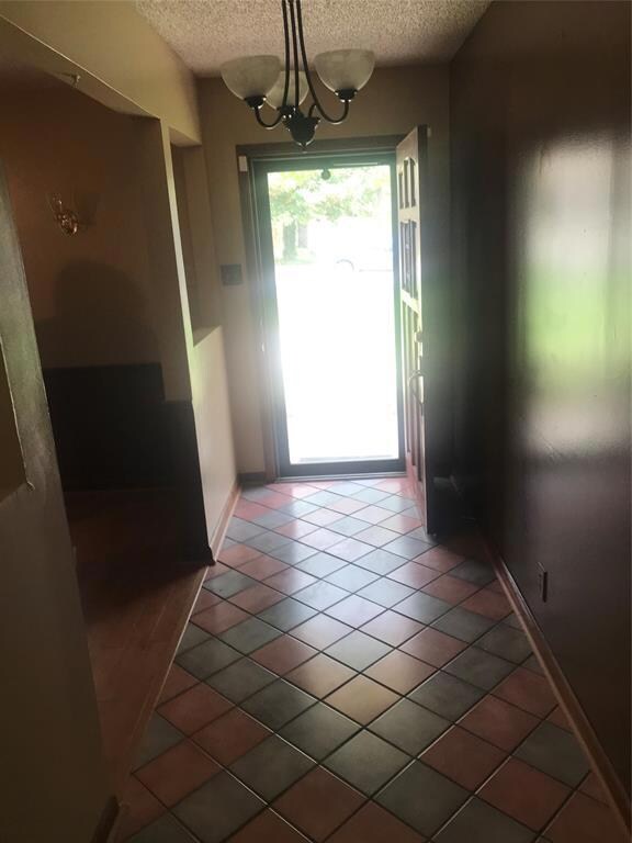 1303 S Lang Ave, Denison, TX 75020 - photo 5