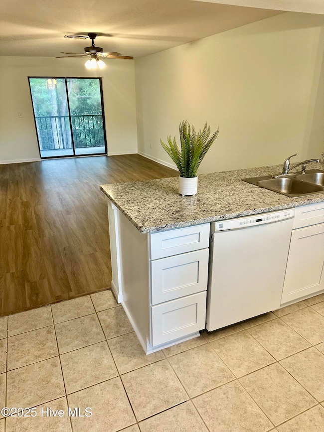 4451 Holly Tree Rd, Wilmington, NC 28412 - photo 7