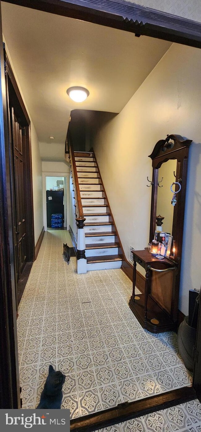 1721 Cotton St, Reading, PA 19606 - photo 6