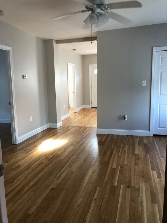 183 Peckham St unit 1, Fall River, MA 02724 - photo 4