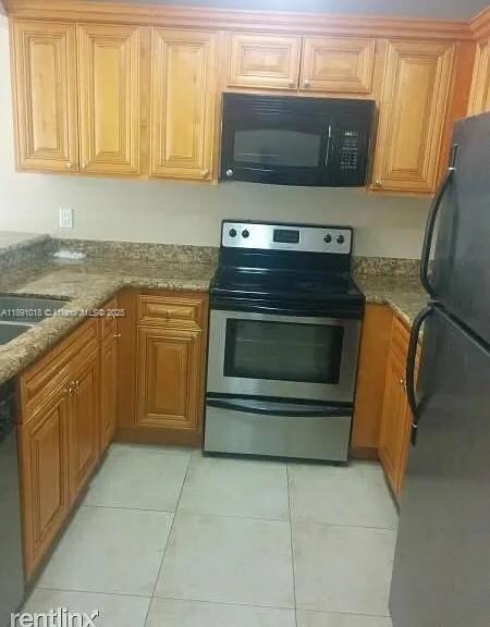 1661 Balfour Point Dr unit C, West Palm Beach, FL 33411 - photo 3