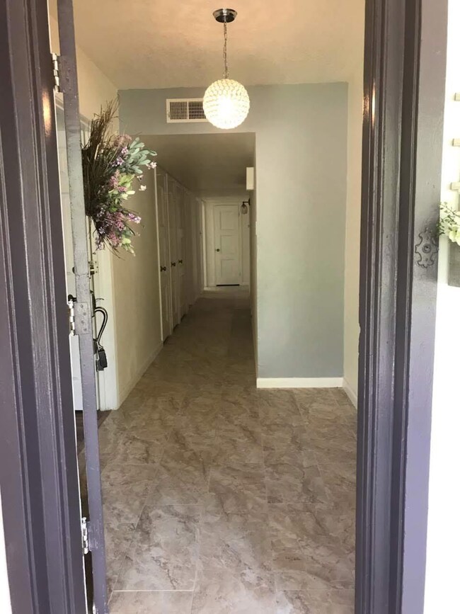 277 Chanticleer Place, El Paso, TX 79915 - photo 6