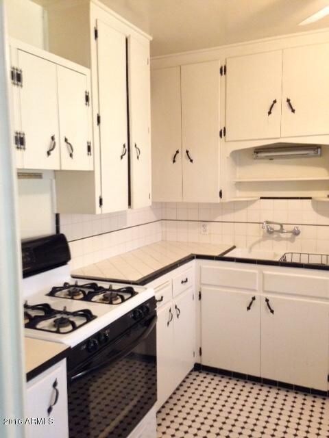 Montecito vintage kitchen
