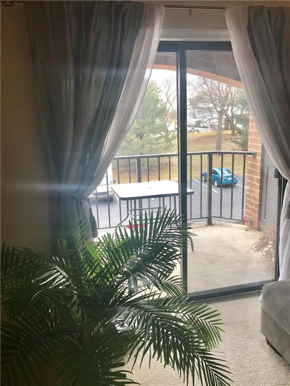 916 Cold Spring Rd unit 9, Allentown, PA 18103 - photo 3