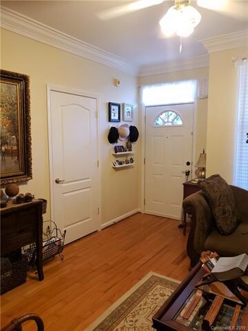 7344 Michaels Landing Dr, Charlotte NC 28262- FRON