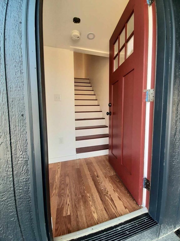 227 Grove St, Worcester, MA 01605 - photo 2