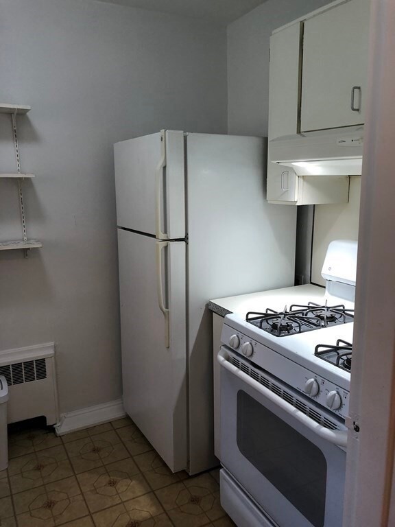 75 Strathmore Rd unit 2, Brighton, MA 02135 - photo 6