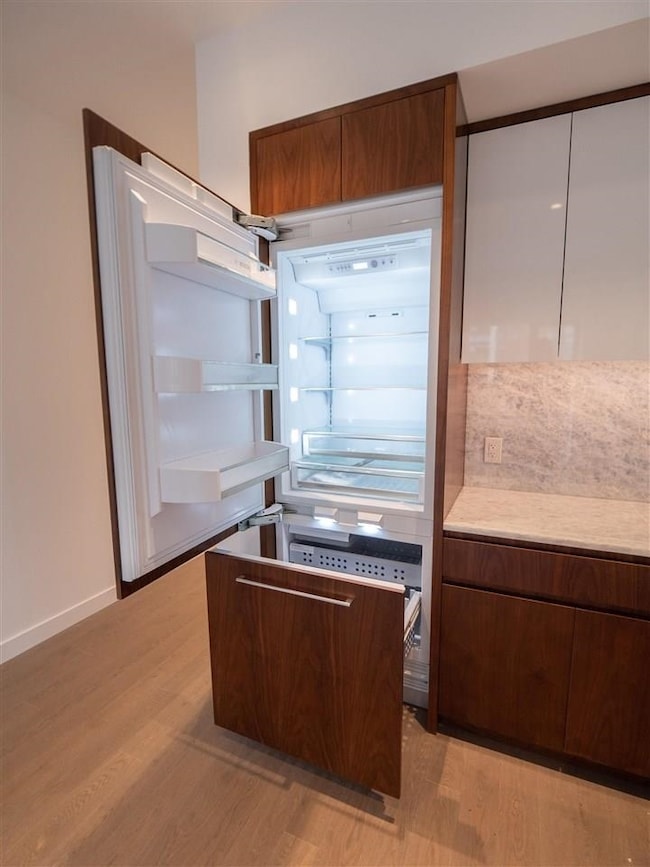 75 Park Ln S unit 421, Jersey City, NJ 07310 - photo 7