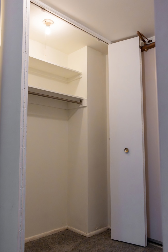 400 E Randolph St unit 906, Chicago, IL 60601 - photo 6