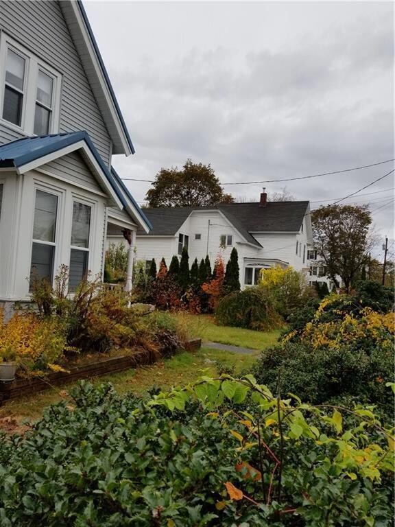 8 Pine St, Sanford, ME 04073 - photo 4