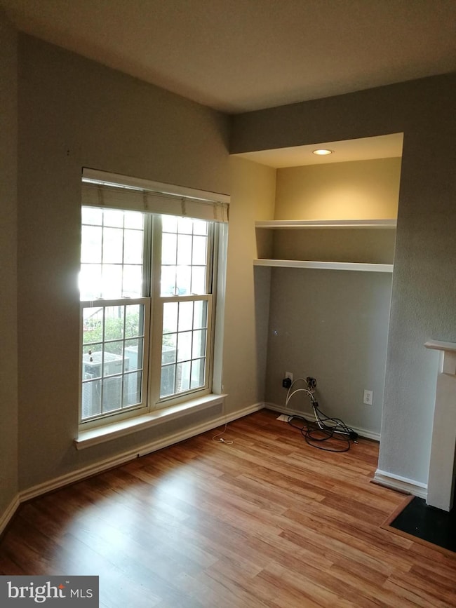 12152 Penderview Terrace unit 1304, Fairfax, VA 22033 - photo 5