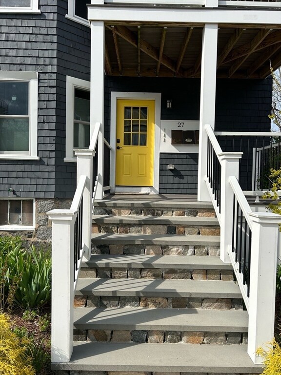 27 Armandine St unit 2, Boston, MA 02124 - photo 3