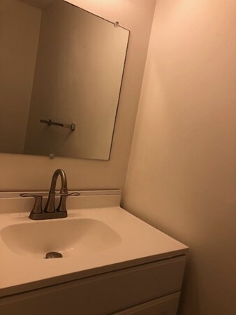 54 Walcott Valley Dr unit 54, Hopkinton, MA 01748 - photo 6