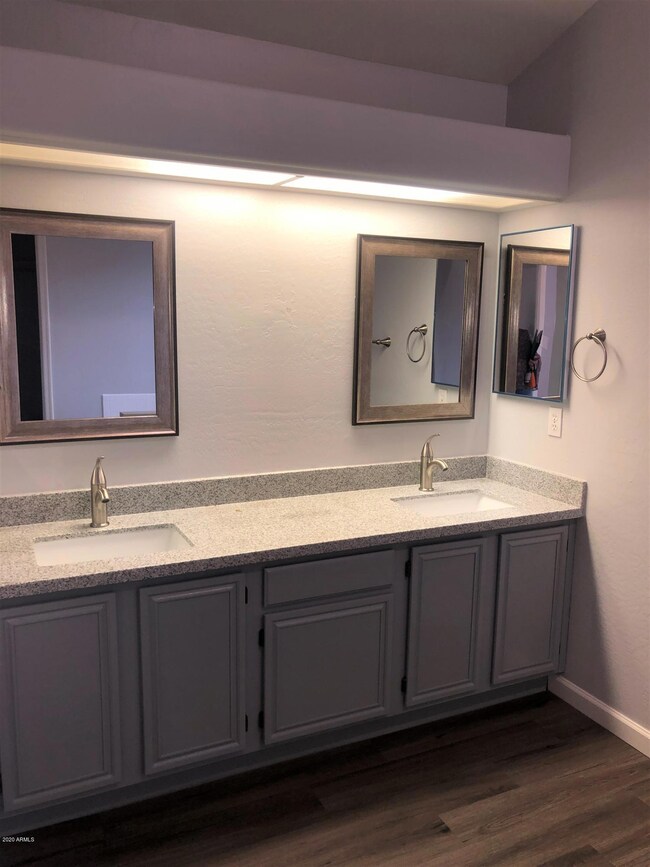 690 N May St, Chandler, AZ 85226 - photo 7