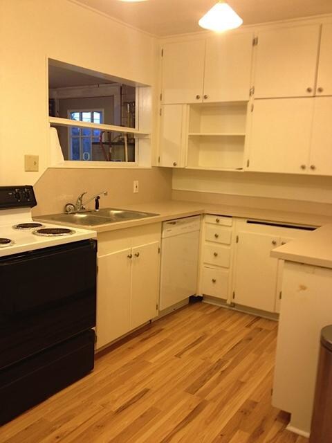 Kitchen 2.jpg