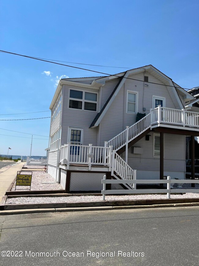 1201 Berkeley Ln, Seaside Park, NJ 08752 - photo 2
