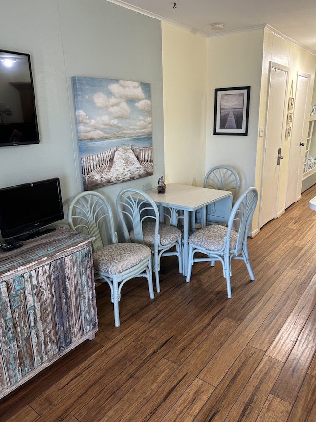 Casda del Mar unit 375, Galveston, TX 77551 - photo 6