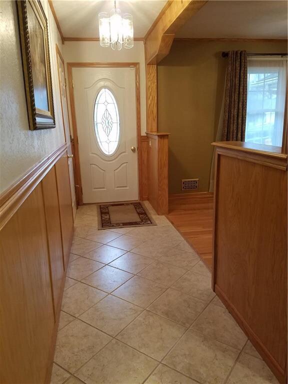 808 NW 12th St, Blue Springs, MO 64015 - photo 2