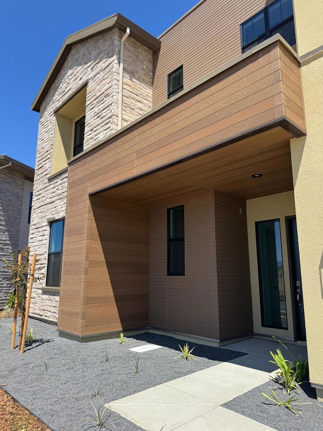 4665 Dehone Cir, Folsom, CA 95630 - photo 2