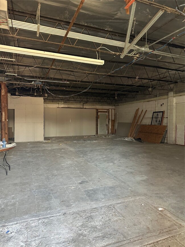 2837 Laura Koppe Rd, Houston, TX 77093 - photo 7