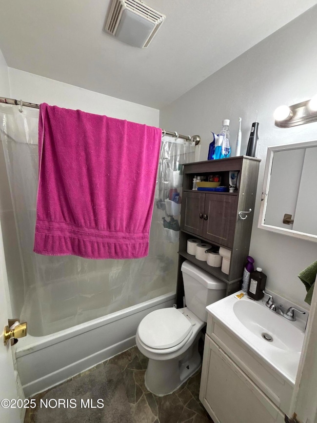 326 Waggoner Blvd, Toledo, OH 43612 - photo 3