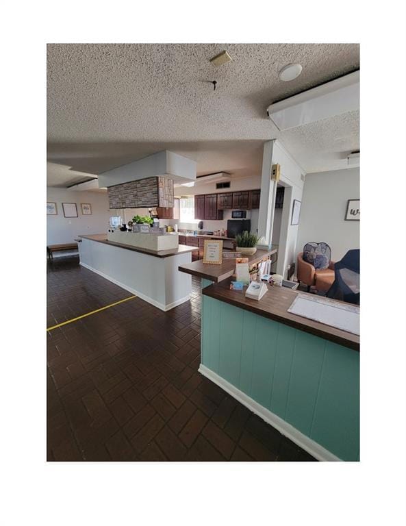 1301 Whitney Ave, Gretna, LA 70056 - photo 2