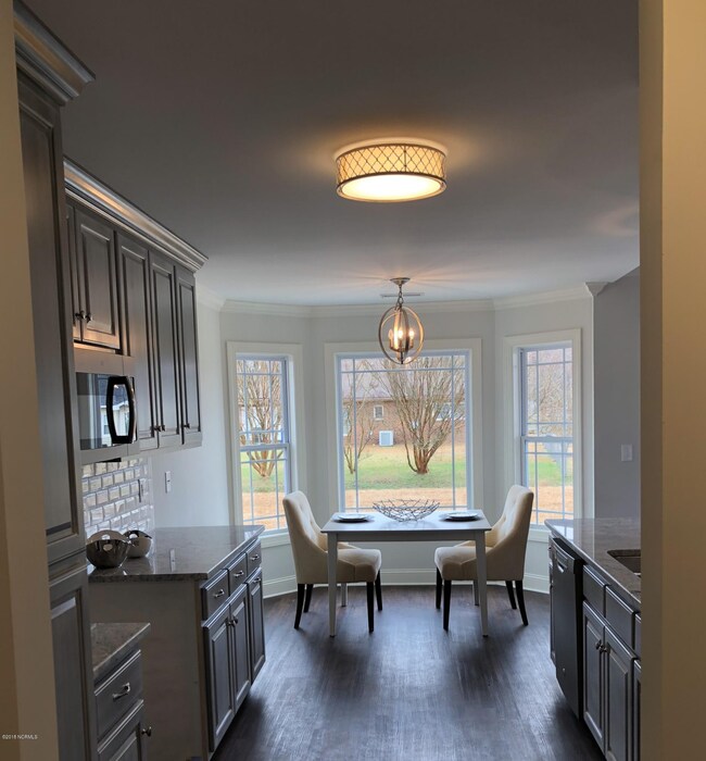 563 Brookfield Dr, Winterville, NC 28590 - photo 4