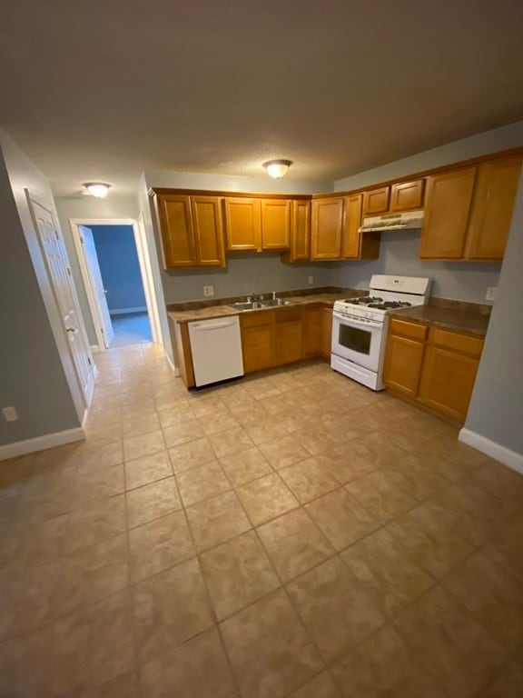 260 Fountain St unit C2, Fall River, MA 02721 - photo 4