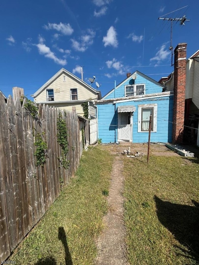 299 W Broadway, Paterson, NJ 07522 - photo 6