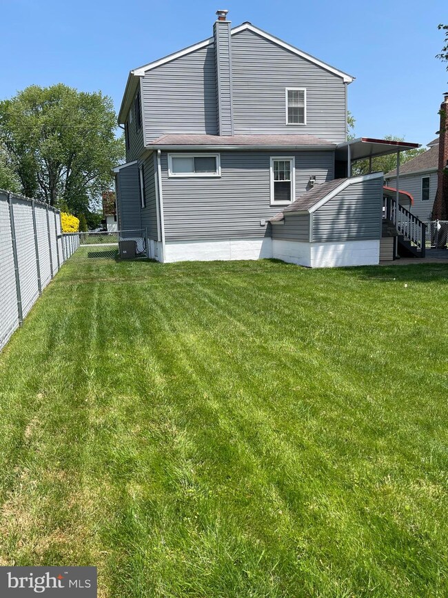 7415 Greenbank Rd, Middle River, MD 21220 - photo 6