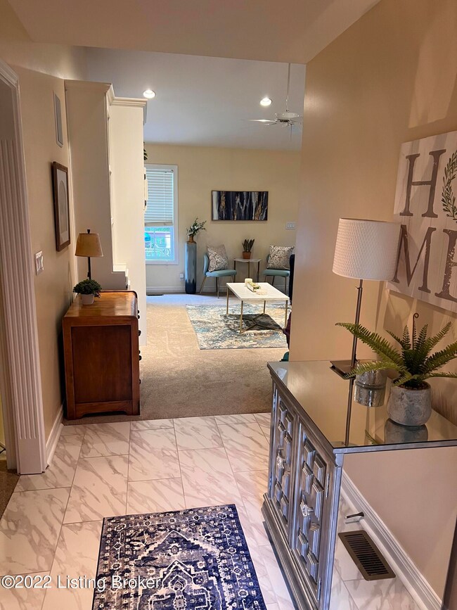 576 Helmwood Cir, Mount Washington, KY 40047 - photo 4