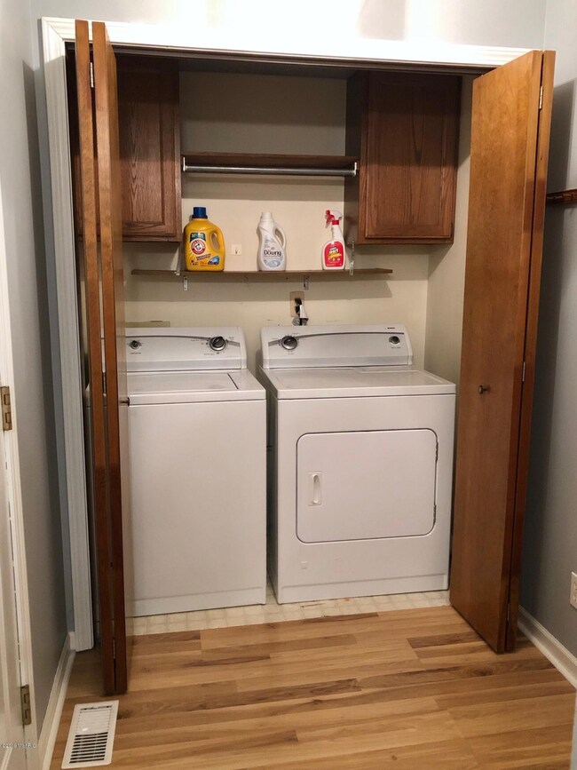 2634 Falcon Pointe Dr NW unit 7, Grand Rapids, MI 49534 - photo 5