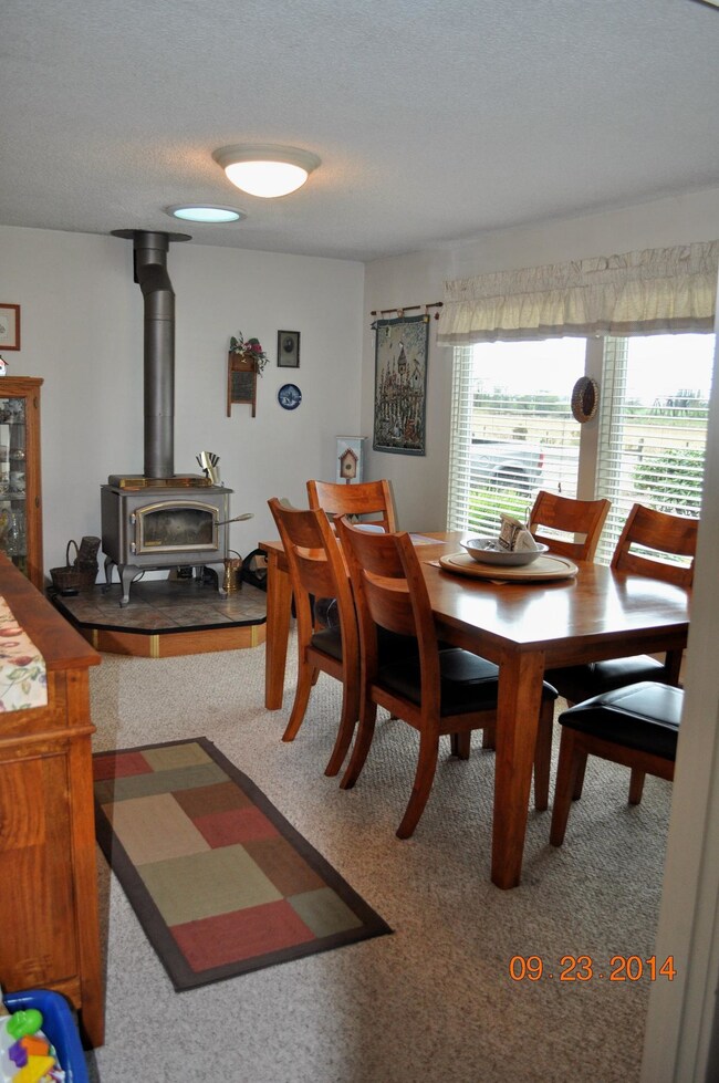 Formal Dining