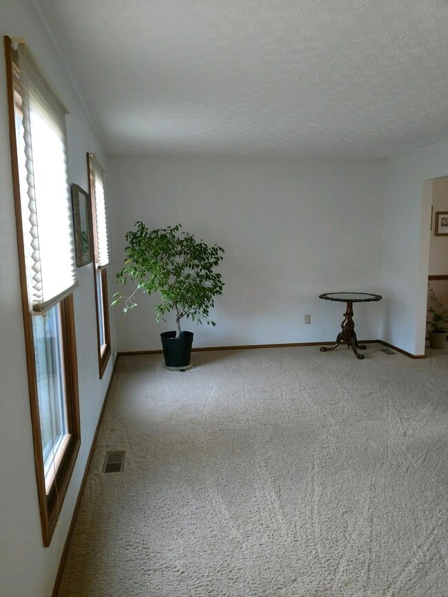 7-Livingroom