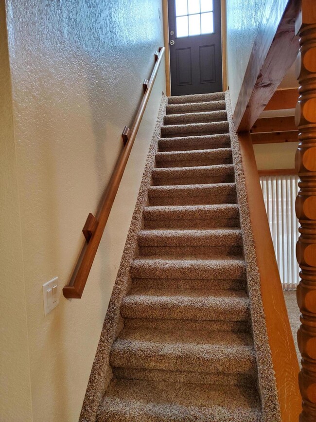 6004 Tee Ct, Farmington, NM 87402 - photo 5