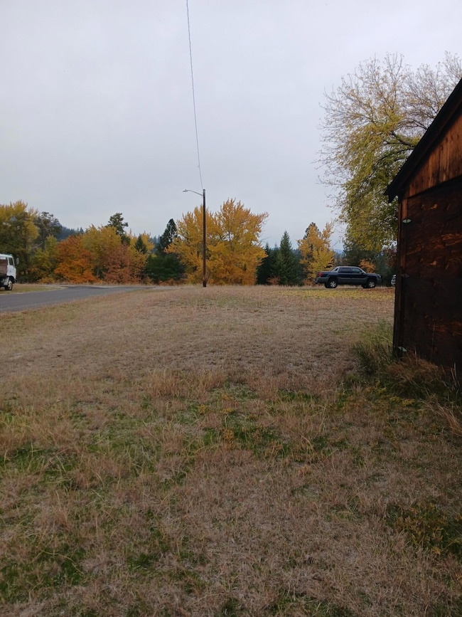 525 Columbia Ave, Northport, WA 99157 - photo 7